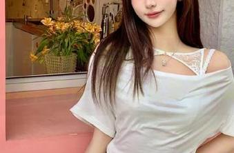 pans – 幸福在于细节：李沫睡衣写真美图合集，套图中尽显优雅与气质！