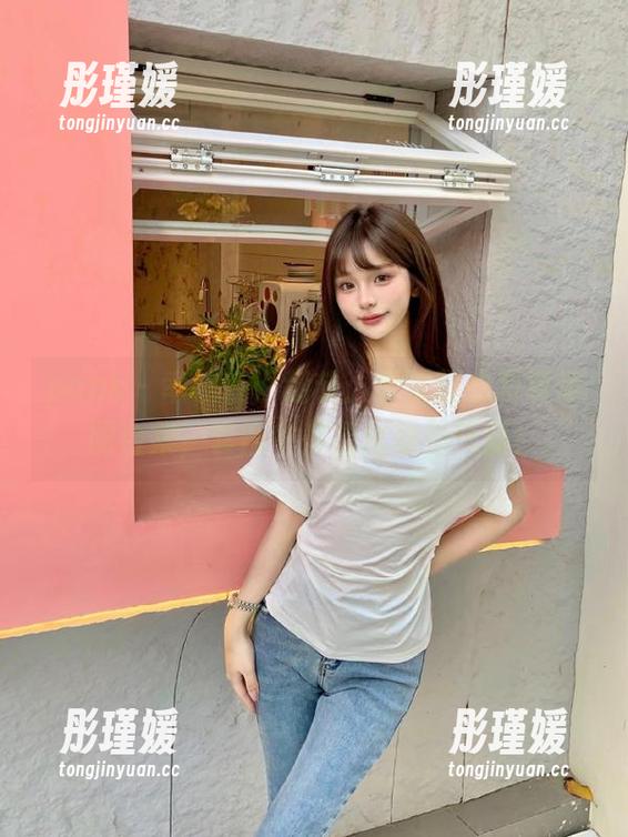 pans - 幸福在于细节：李沫睡衣写真美图合集，套图中尽显优雅与气质！