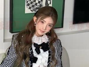 けん研泳装写真惊艳上线，带你免费下载最美瞬间！