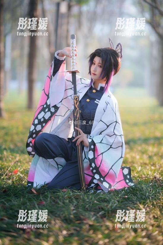 三度_69空姐的写真美图：不要笑我的自嘲，快乐才是最重要的！