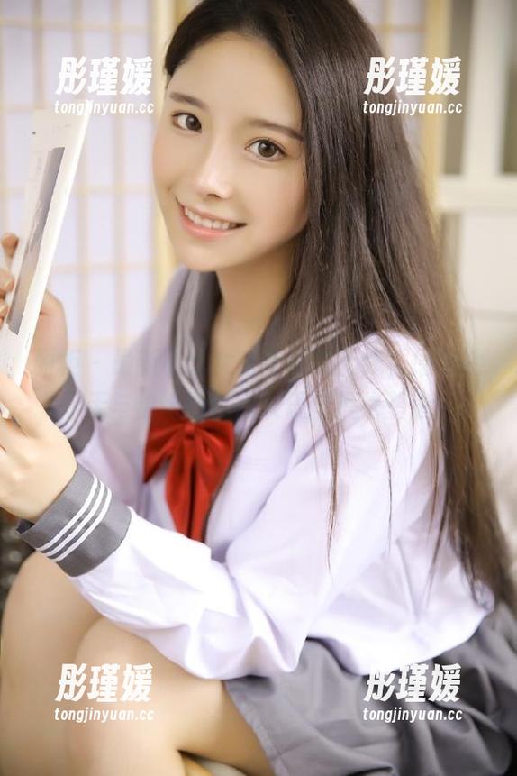 丽柜 - 最新小戈女王写真集上线，感受她无与伦比的艺术表现与风格塑造
