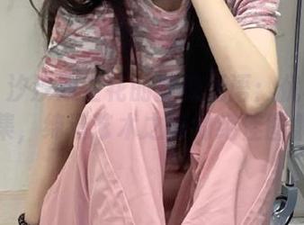 丽柜 – 汐汐双生花的童檐无语：优雅写真合集，缔造艺术之美的绝佳图集！
