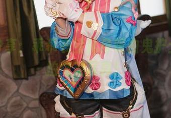 原图分享：乖乖衣宝化身吸血鬼护士，私拍绝美写真！
