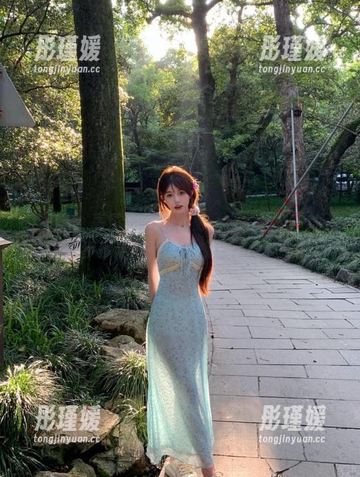 微密圈 - 高清资源大揭秘：“乙醇子”如何一步步走向她的巅峰巨作之路！