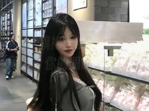 二阶堂宅绘子旗袍丝袜美图合集，笑到抽筋的同时，你的眼睛要接受挑战！