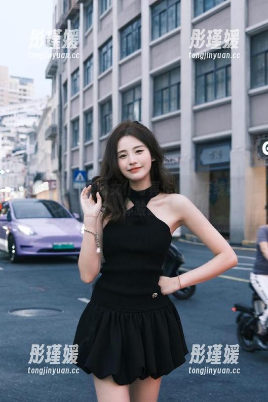 微密圈 - 于芷晴女仆写真作品：在线获取精美图片，体验独特魅力！