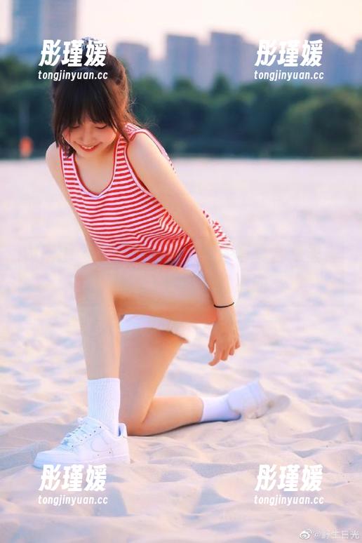 微密圈 - 在“你文茜”奶牛写真合集里，寻找属于你的那份感动