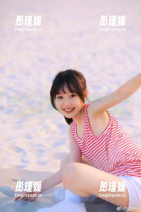 微密圈 - 俏妞qiaoniu66眼镜写真，精选图库为你展现视觉盛宴和独特魅力
