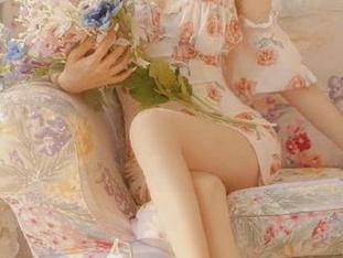 微密圈 – 最新发布：俏妞t校服写真套图，快来欣赏独特的更新吧！