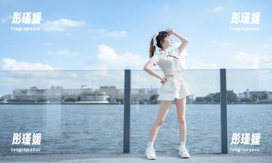 克拉女神 - 周迪的精彩剧情美图，免费分享给每一位热爱摄影的人！