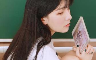 克拉女神 – 让我们一起欣赏王睿的浴室写真集分享：艺术与生活的交融