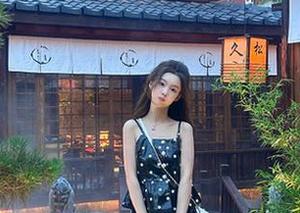 克拉女神 – 百琳私拍牛仔裤合集，完美诠释青春与活力的碰撞