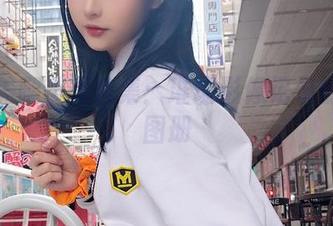 南宫美腿美图合集：璀璨影像记录的完美图册