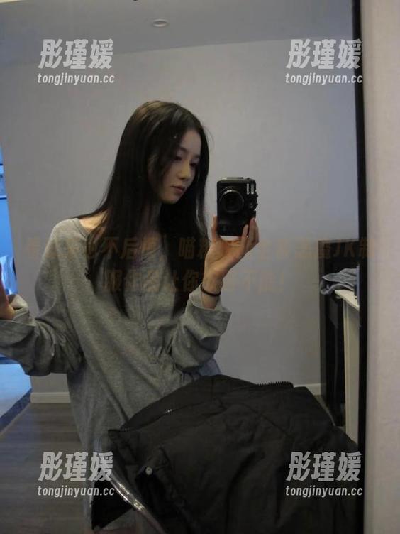 看过来也不后悔，喵糖映画全套恶魔JK制服作品让你欲罢不能！