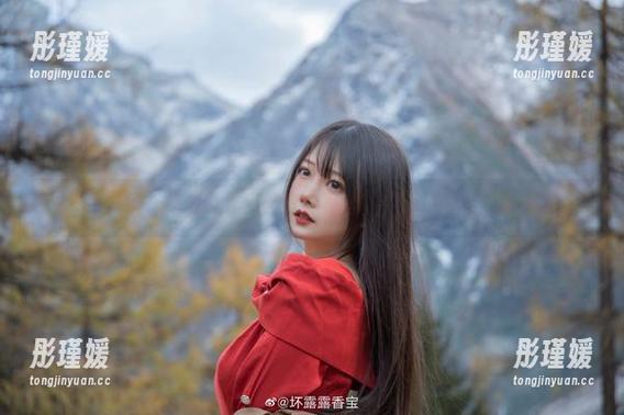 最新更新！坏露露香宝睡衣作品集，点燃你心里的小火花