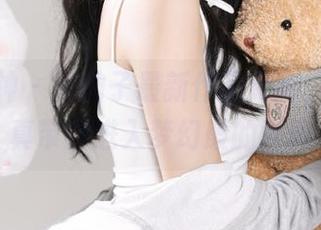 头条女神 – 美纳子最新作品更新，少女写真带你进入梦幻般的世界