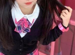 微密圈 – 奶雯连体衣图册最新系列，解锁女神级别的穿搭灵感