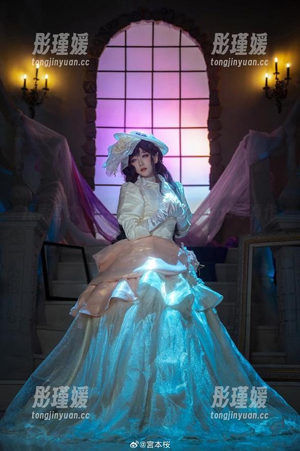 探索宫本桜的森蚺同人！精选cos写真作品全新发布