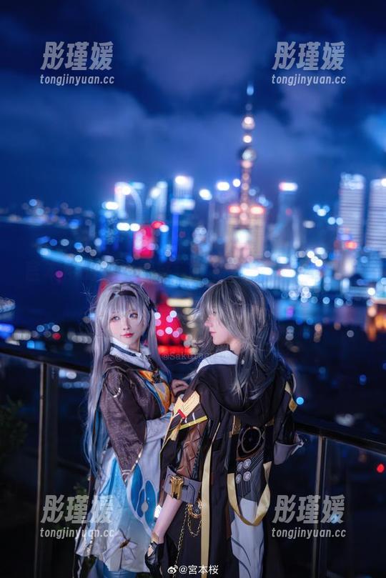 宫本樱的肉丝魅惑：独特COS作品合集，快来感受吧