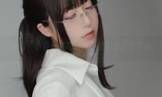 不怕黑暗！免费看“小容仔咕咕咕w”的黑暗护士作品，绝对搞笑！