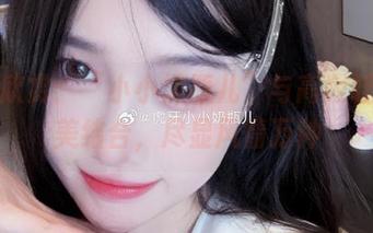 原图欣赏：“小小奶瓶儿”与高跟鞋的完美结合，尽显风情万种