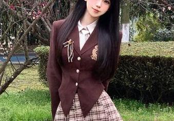 小瑶幺幺：每一幅豹纹照片都是定制图集中的珍宝