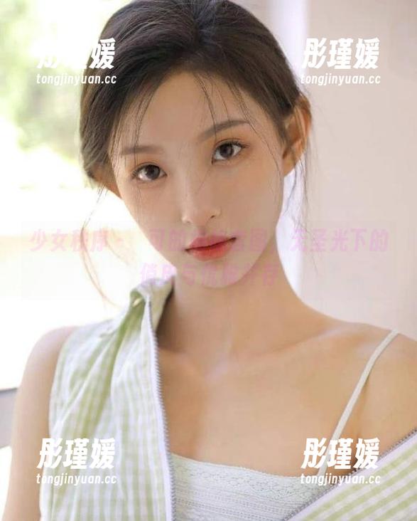 少女秩序 - 晞可的棉袜套图，无圣光下的俏皮与优雅并存