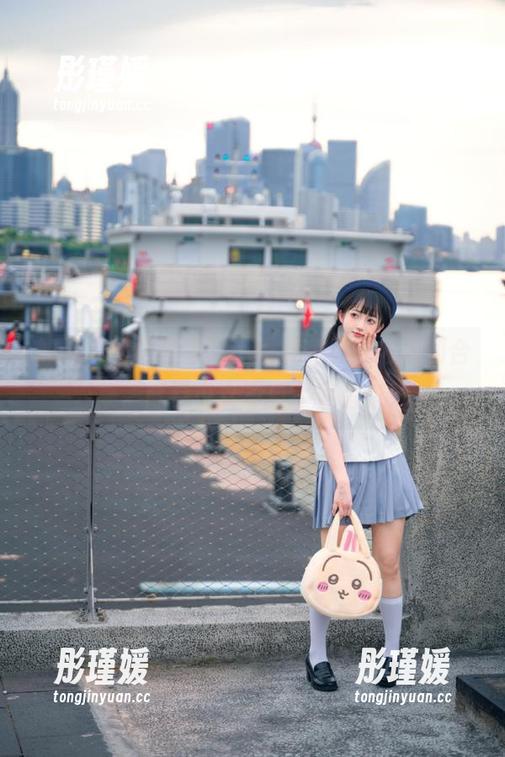 加入“少女秩序”，领取免费群内福利合集，青春少女写真不容错过！