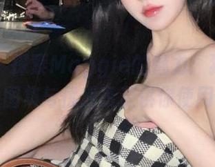 尤果网 – 探索Maggie的魅力：独家礼服图集与优质资源供你使用