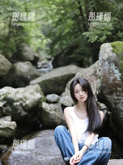 尤果网 - 在线享受李颜儿长腿写真，丰富资源让你感受美的魅力！