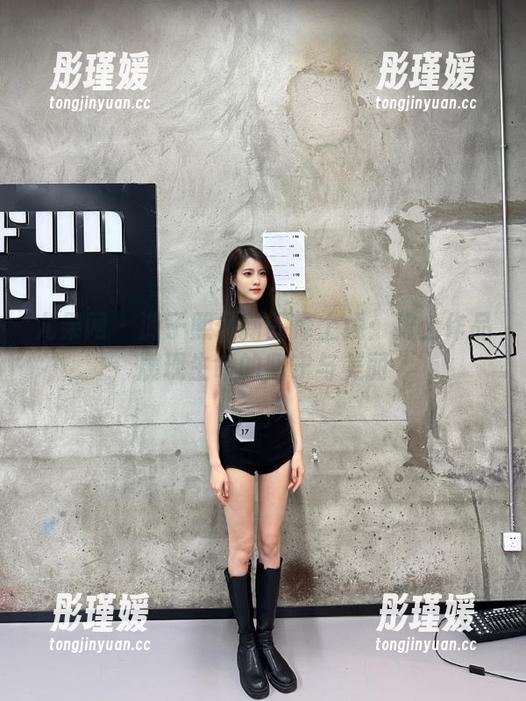 尤果网 - 游子熙最新图库上线：护士作品展现生命的坚守与美丽