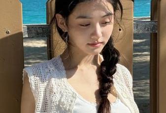 尤果网 – 清新粉色氛围，王幼贞高清写真带你领略独特美感