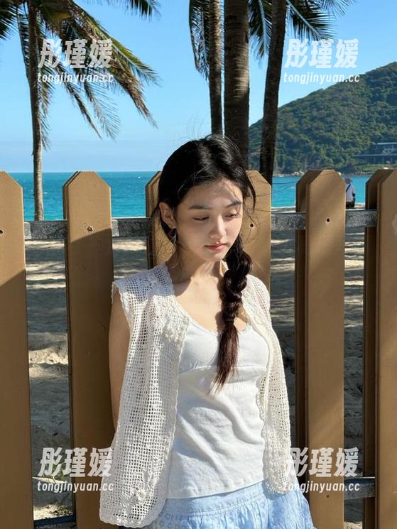 尤果网 - 清新粉色氛围,王幼贞高清写真带你领略独特美感 尤果网 - 清新粉色氛围,王幼贞高清写真带你领略独特美感