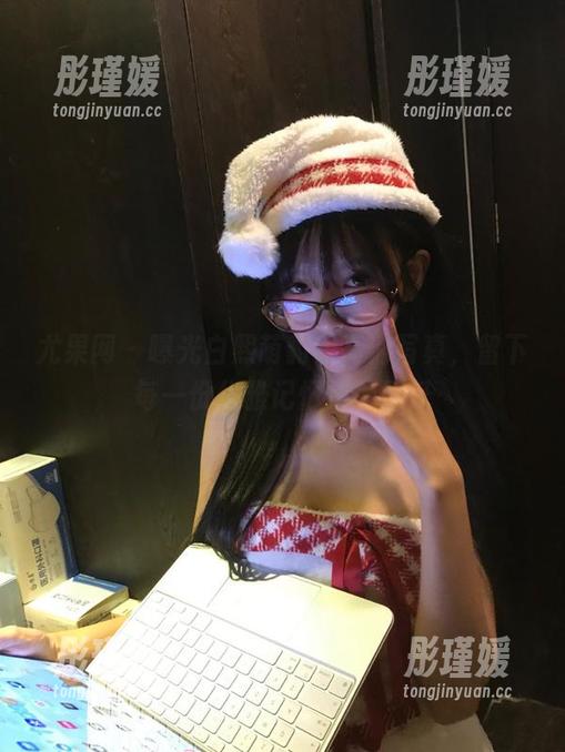 尤果网 - 曝光白熙萌豹纹高清写真，留下每一份优雅记忆作为壁纸