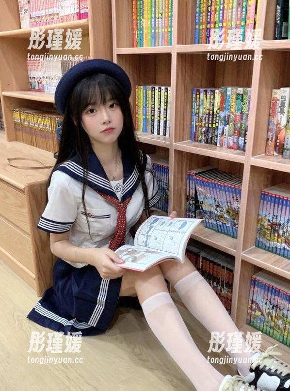 尤果网 - 透视无圣光下的艾霓莎浴室图包，尽显她的迷人风采
