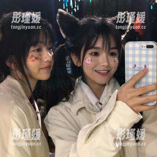 尤果网 - 若彤BOOMBOOM的粉色诗篇：细腻写真图集中蕴含的爱与美的哲学