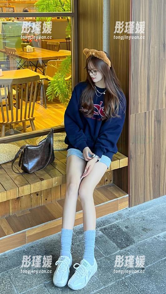 尤果网 - 精选赵智妍户外写真集：见证大自然与女性魅力的碰撞