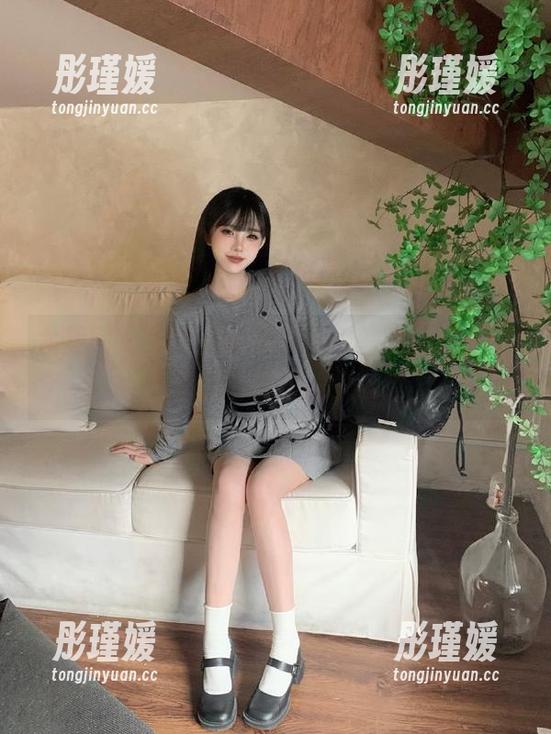 尤果网 - 韩恩美带来的圣诞写真，原图让你感受到节日的快乐！