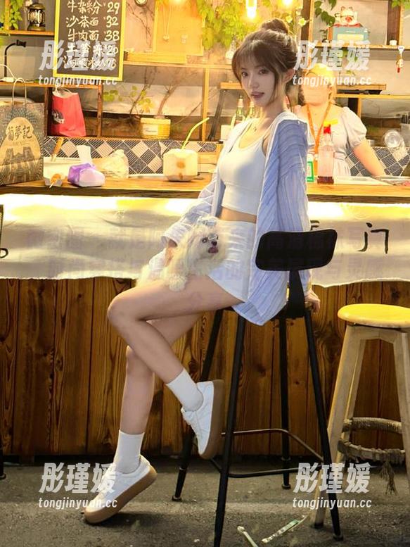 微密圈 - 就是阿朱啊带来的高清棉袜写真，时尚穿搭与温暖生活的完美展现与灵感分享
