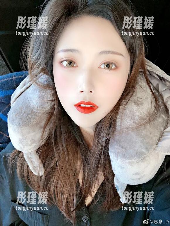 午夜梦幻：高清合集念念_D清纯写真，带你领略极致青春