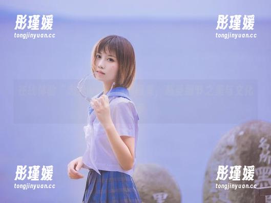 在线体验“念雪ww”旗袍图集，感受细节之美与文化传承