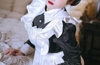 酥到心坎里！恩田直幸的猫耳黑粉女仆cos照片，唤醒你内心的少女情怀！