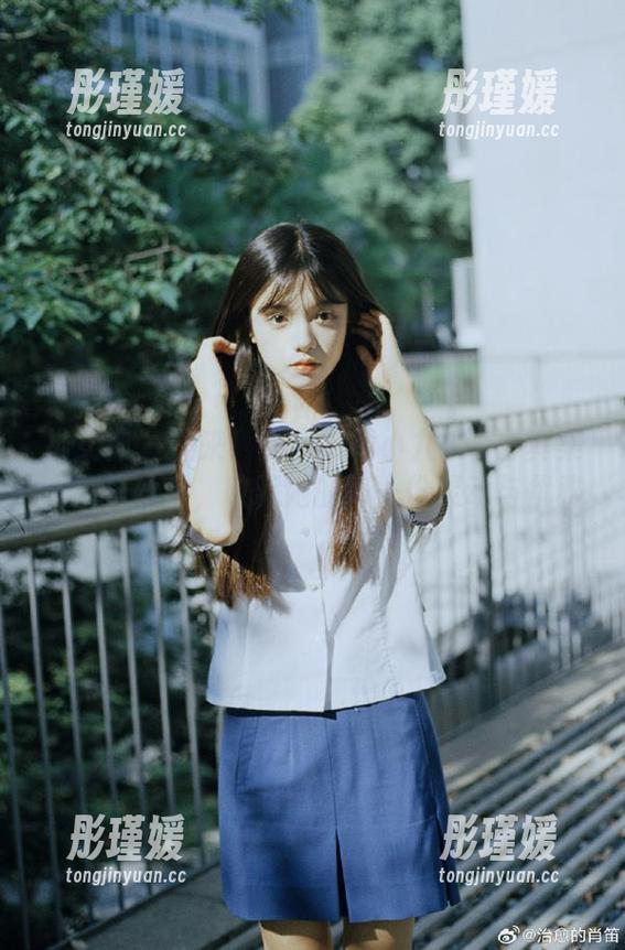 推女神 - 快来！免费下载小九Vin写真集《裤里丝》，收藏她的每一份灵动与优雅