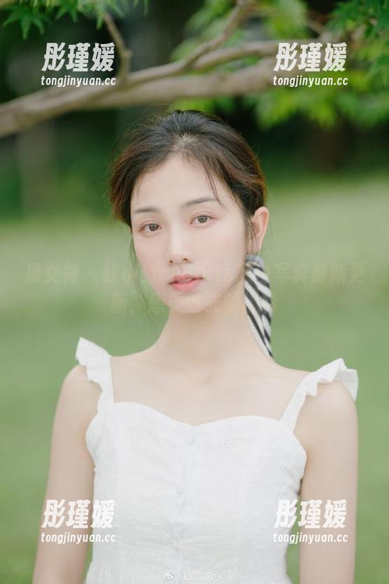推女神 - 歆小兔chobits黑白写真最新更新，感受时光的流转