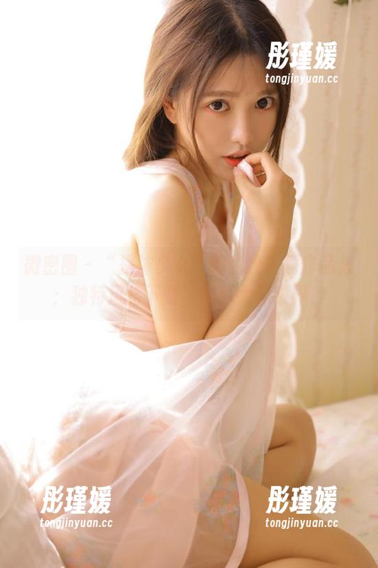 微密圈 - “提袜少女”的豹纹主题作品集：独特风格下载，让你大开眼界！