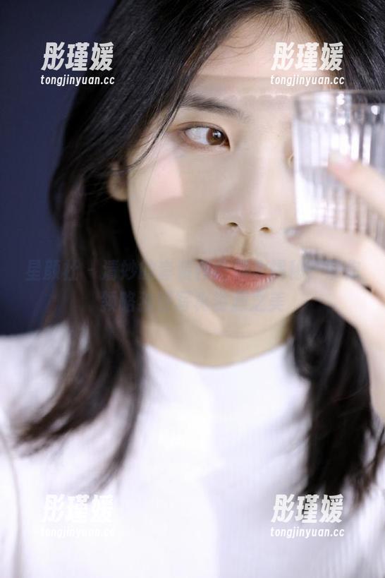 星颜社 - 清妙的套装作品集大揭秘，带你领略独特写真资源之美