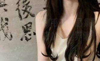 星颜社 – 最新黄寒娜毛衣作品集曝光，打破冬季穿搭的无趣界限