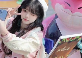 梦丝女神 – 私拍魅力无限，刘诺睡衣系列资源点燃你的幻想