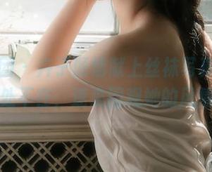 森萝财团 – 卉子倾情献上丝袜写真，原图福利无处不在，速来围观她的风情万种！