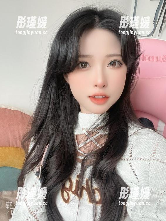 清水由乃清澈泳装写真：原图作品集绽放绝美夏日气息